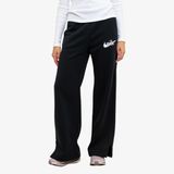 Nike Sportswear Phoenix