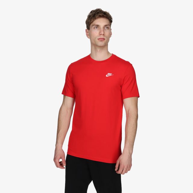 Nike Sportswear Club