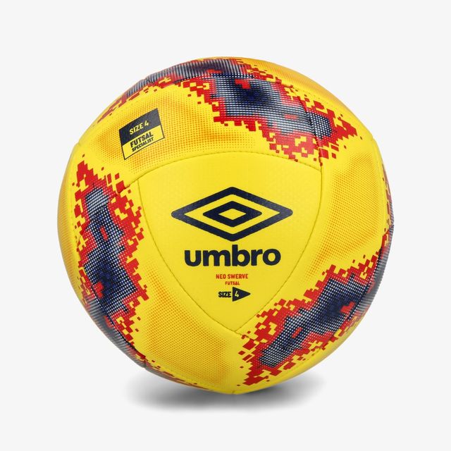 Umbro Neo Futsal Swerve
