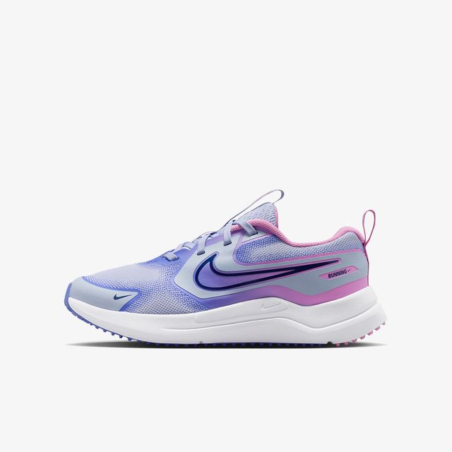 Nike Cosmic Runner