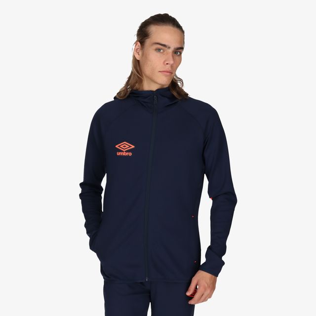 Umbro Pro Training Logo