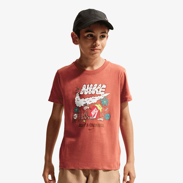 Nike Boxy Rest