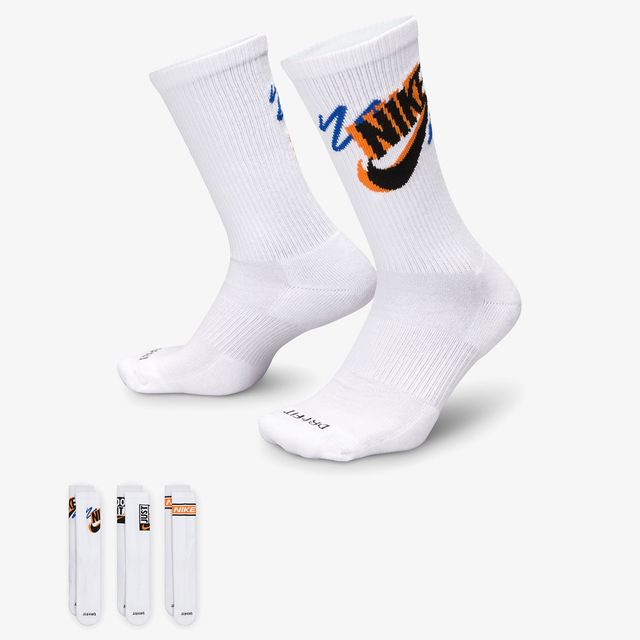 Nike Everyday Plus