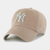 '47 Mlb New York Yankees Ballpark Clean Up