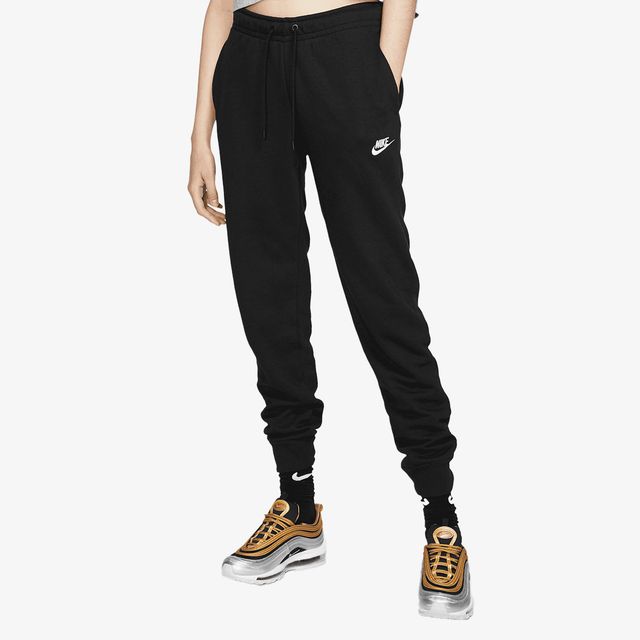 Nike Sportswear Essential