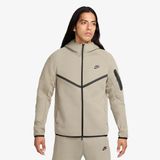 Nike Tech