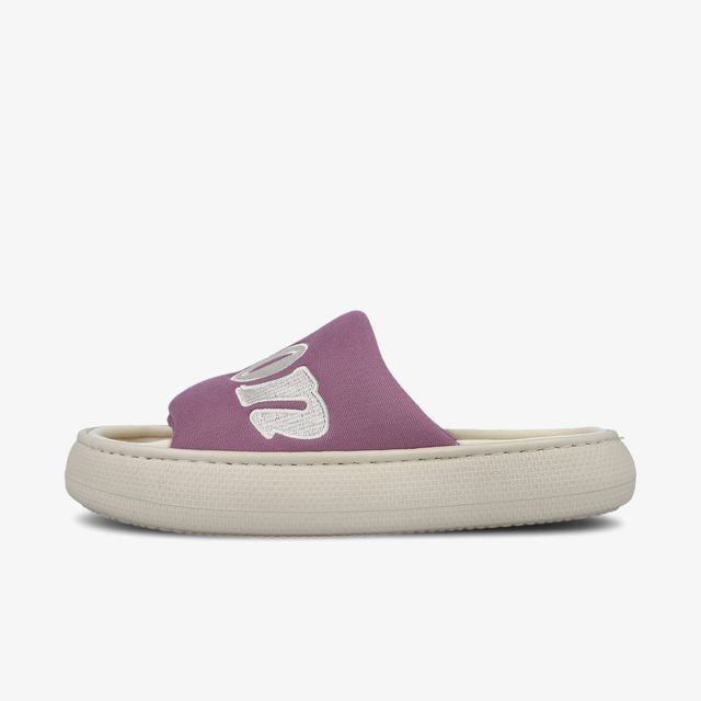 Champion Lacetta