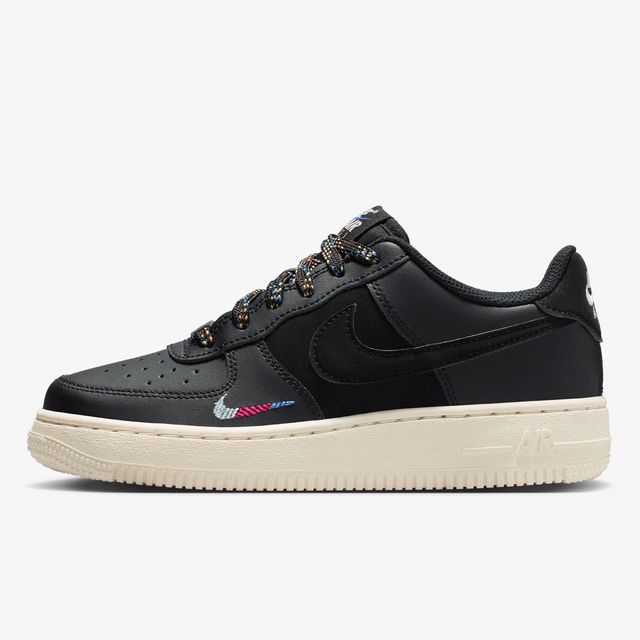 Nike Air Force 1 LV8 1