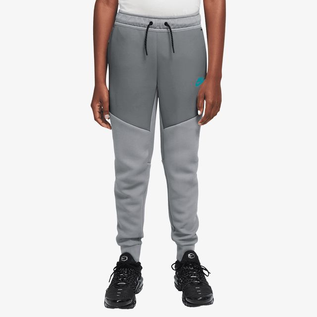 Nike Sportswear