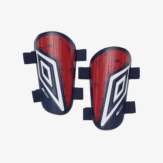 Umbro Neo Shield Guard