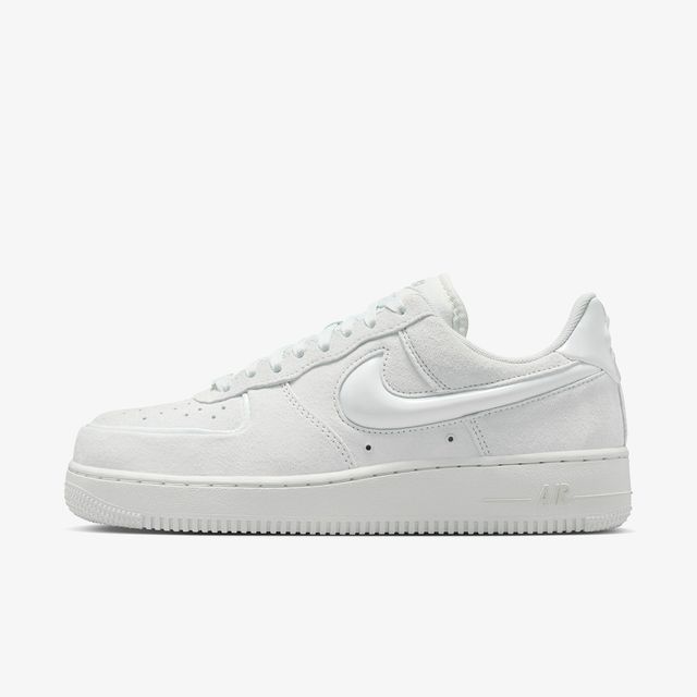 Nike Air Force 1 07