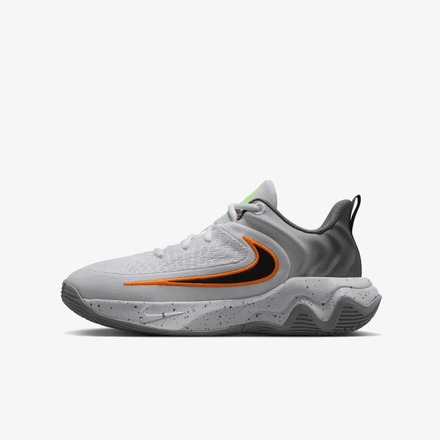 Nike Giannis Immortality 4