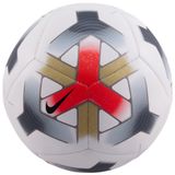 Nike Pitch Fa26