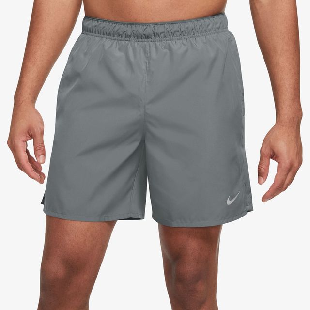 Nike Dri FIT Challenger