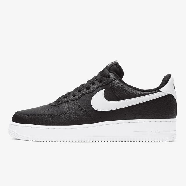 Nike Air Force 1 07