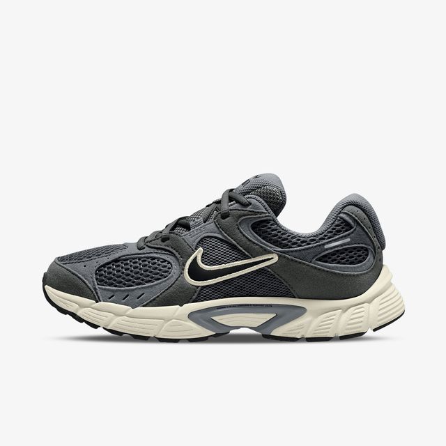 Nike V5 Runner