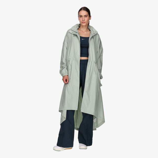 Nike Sportswear Essential