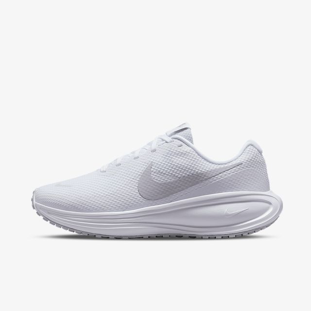 Nike Revolution 8