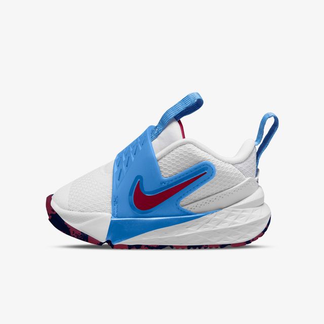 Nike Team Hustle