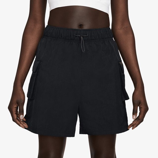 Nike Sportswear Essential
