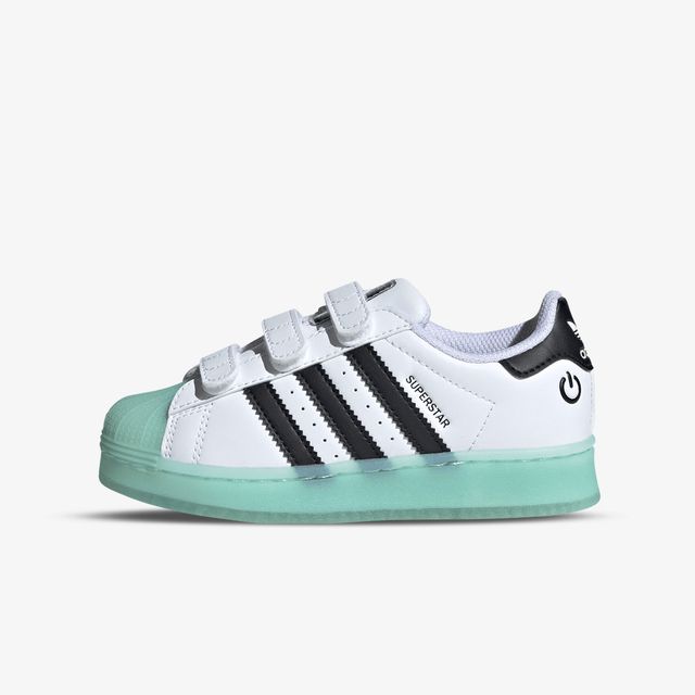 adidas Superstar