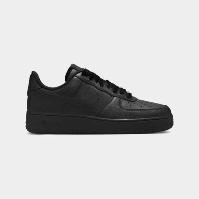 Nike Air Force 1 07 Lace