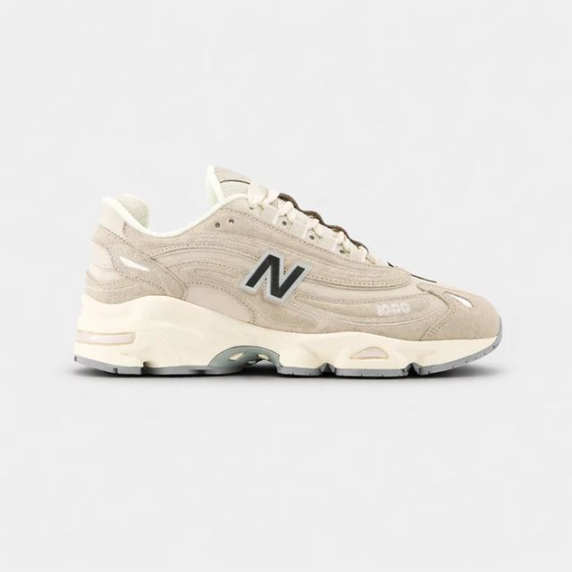 New Balance 1000