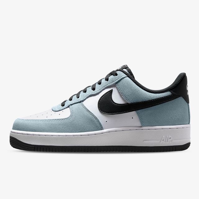 Nike Air Force 1 07