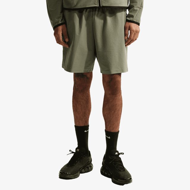Nike Tech Shori