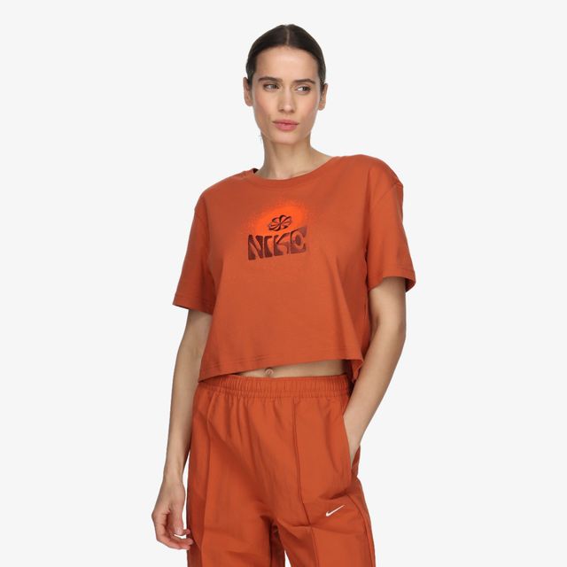 Nike Sportswear