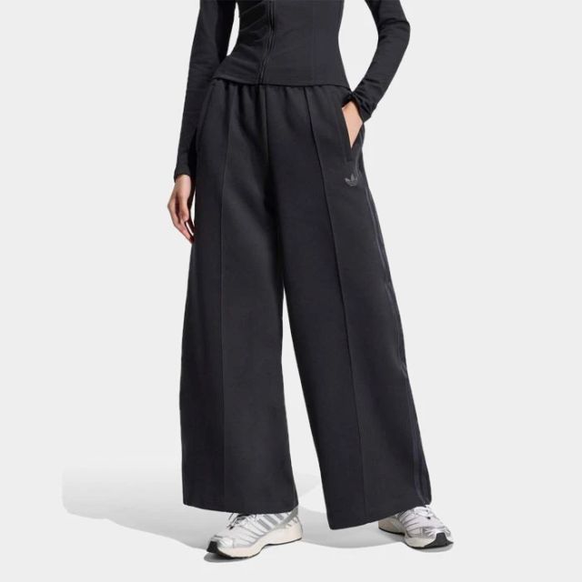 adidas Spacer
