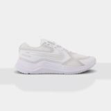Nike Cosmic Runner