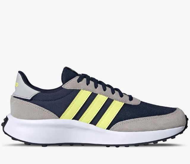 adidas Run 70s