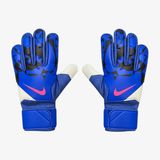 Nike Match