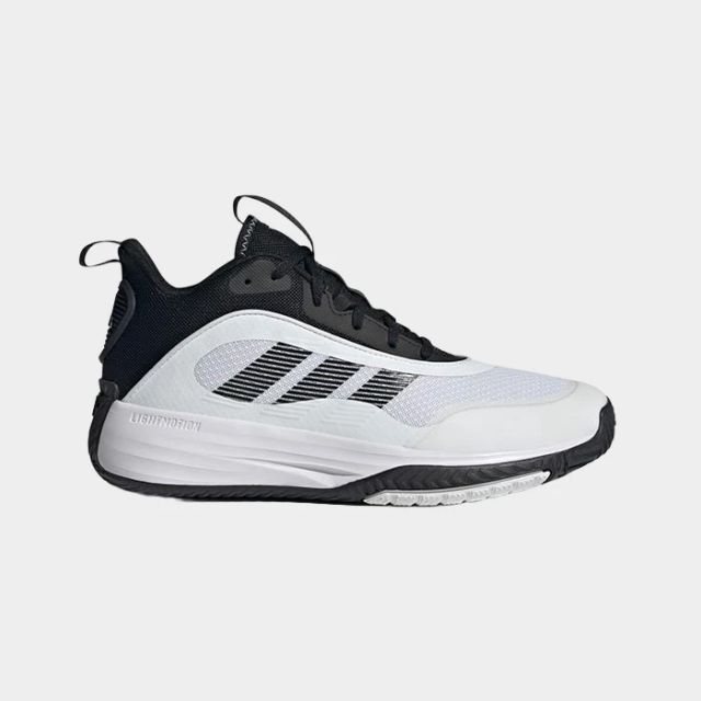 adidas Ownthegame 3 0