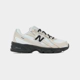 New Balance 740