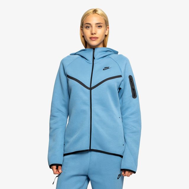 Nike Sportswear