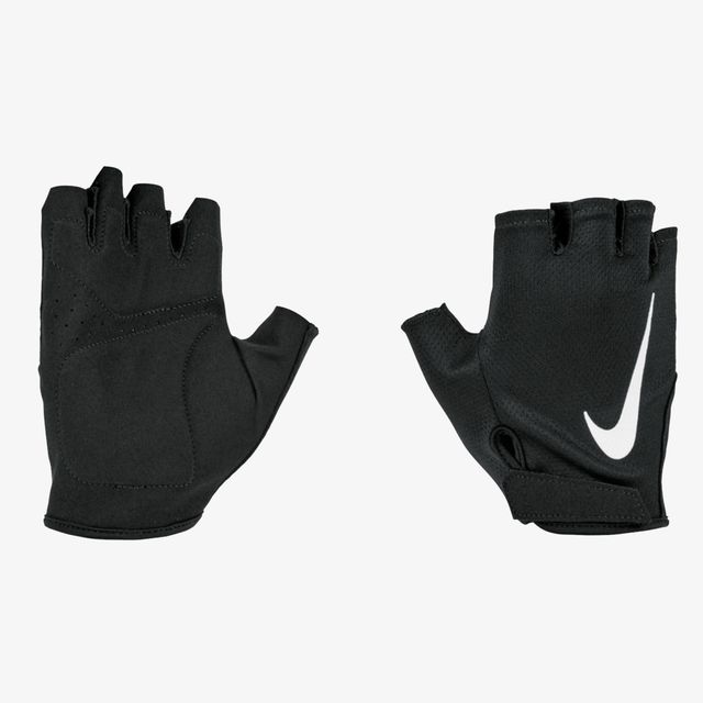 Nike Gym Essential FG 2 0