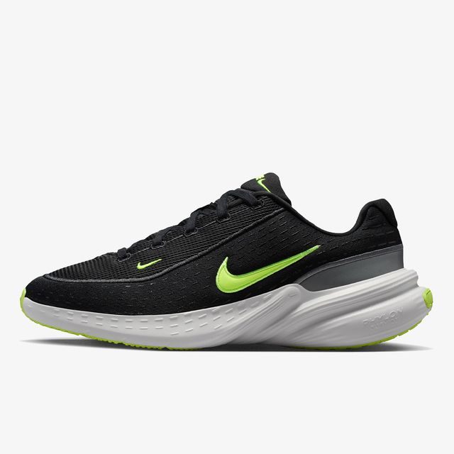 Nike Uplift