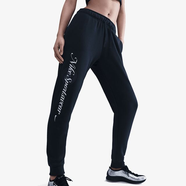 Nike Club