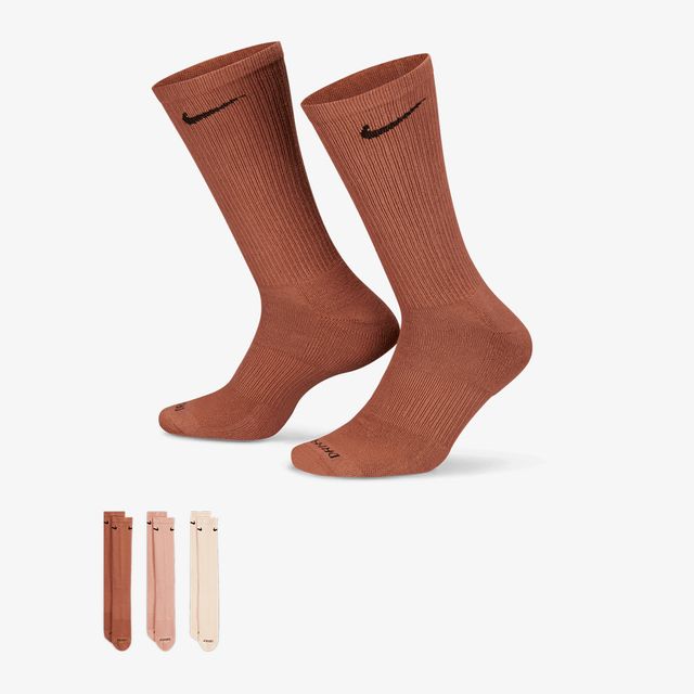 Nike Everyday Plus
