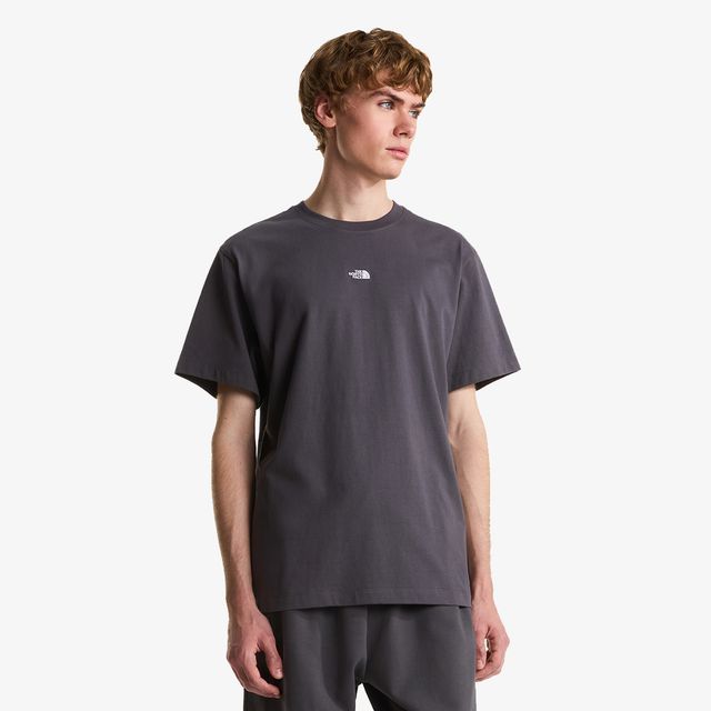 The North Face Essential Center Logo Relaxed