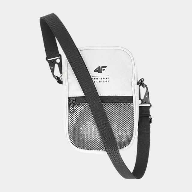 4F Pouch