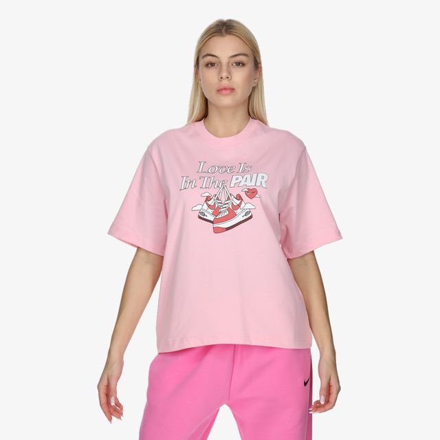 Nike Boxy