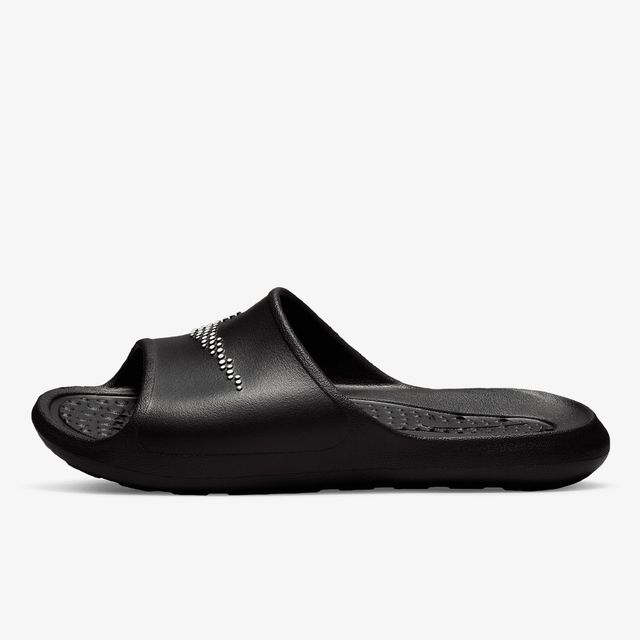 Nike Victori One