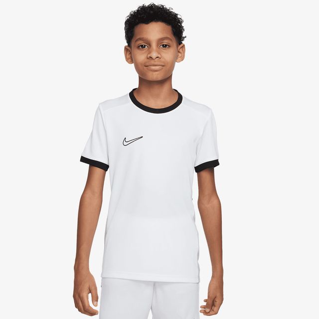 Nike Academy 25