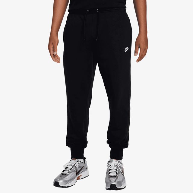 Nike Club