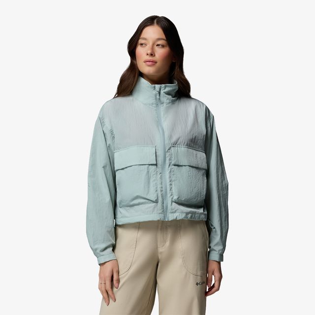 Columbia Paracutie Cropped Cargo Windbreaker
