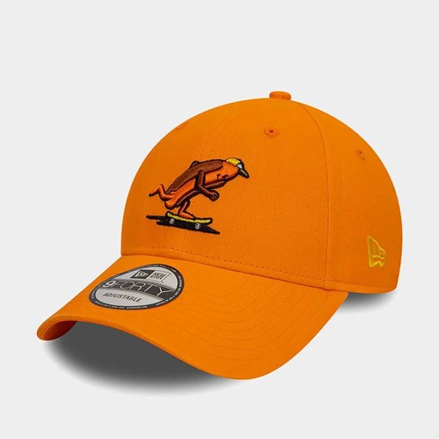 New Era Skateboarding Hot Dog Character 9forty Adjustable