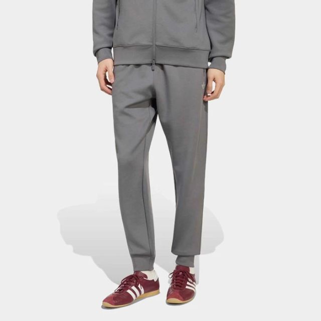 adidas Ess Trackpants